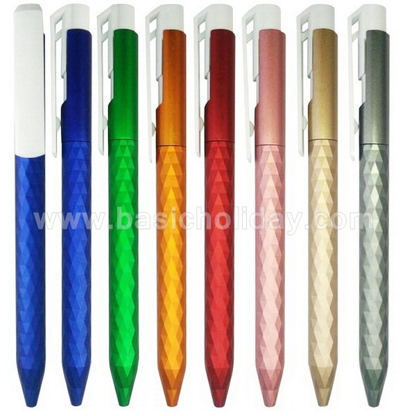 ปากกาพลาสติก ปากกาพรีเมี่ยม ปากกาเขียนลื่น